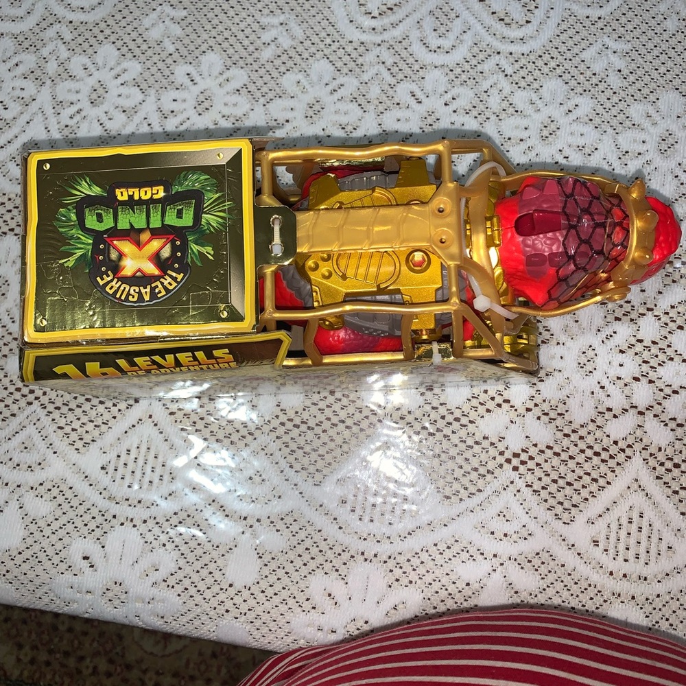 Toy - Picture 11 of 11